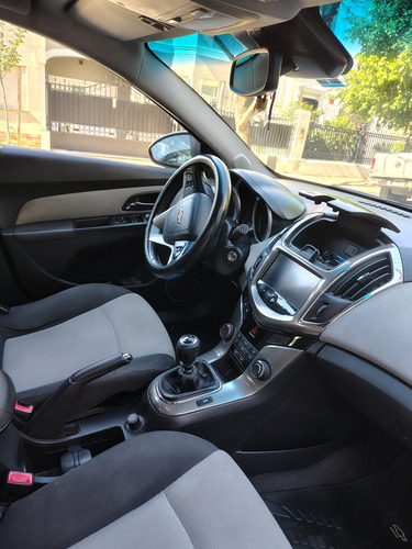 Chevrolet Cruze 1.8 Lt Mt 4 p