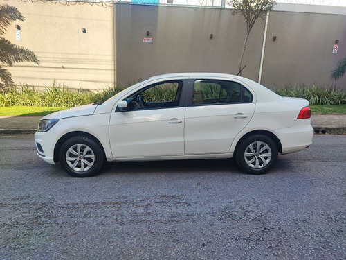 Volkswagen Voyage 1.0 12V MPI TOTALFLEX 4P MANUAL