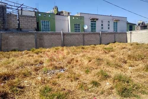 Imagen 3 de 22 de Terreno En Venta En San Pedro Totoltepec, Toluca Muy Cerca Del Aeropuerto Internacional De Toluca...