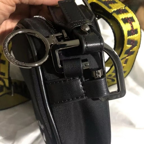 Crossbody Bandolera Off White Negro Lisa Níquel Amarillo