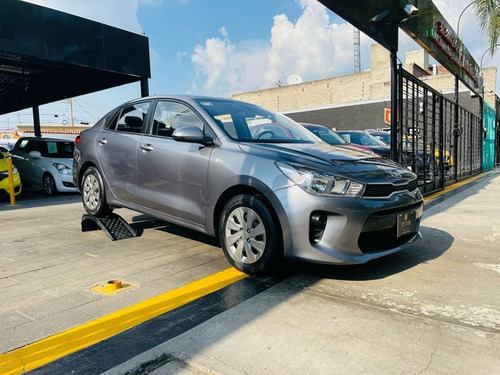 Imagen 3 de 8 de Kia Rio L 2019