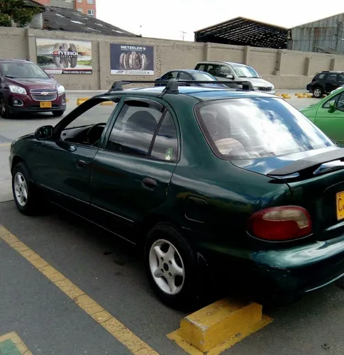 Hyundai Accent 1.3 L
