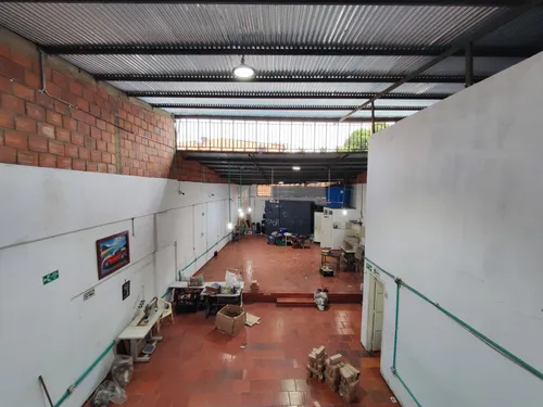 Bodega En Venta En El Contento. Cod V28256