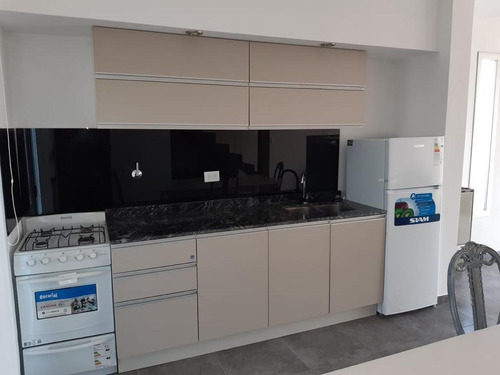 Hermoso Duplex A Estrenar 3amb. A La Calle Con Cochera A 2 Cuadras Del Mar - Camet Norte