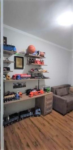 Imagem 7 de 12 de Sobrado Na Vila Matilde Com 3 Suítes, 4 Vagas, 106m² - So0724