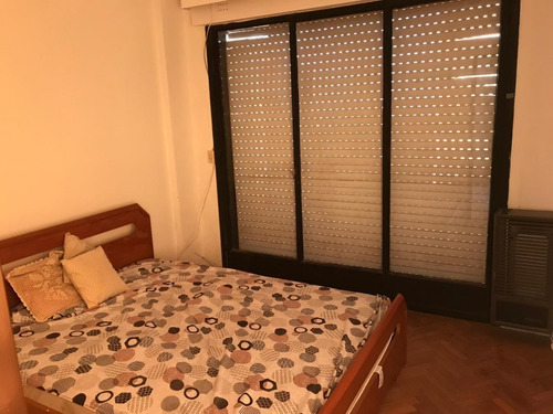 Imagen 11 de 12 de Departamento De 1 Amb Amplio Con Balcon. Excelente Vista.
