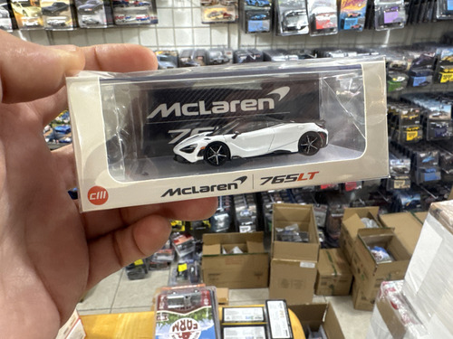 Cm Model Mclaren 765lt White Carbon C/cambio De Rines 1/64 Color Blanco