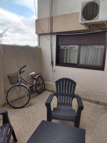 Imagen 10 de 15 de Dpto. En Venta - 4 Amb-hermoso!! Zona Residencial. Banfield.