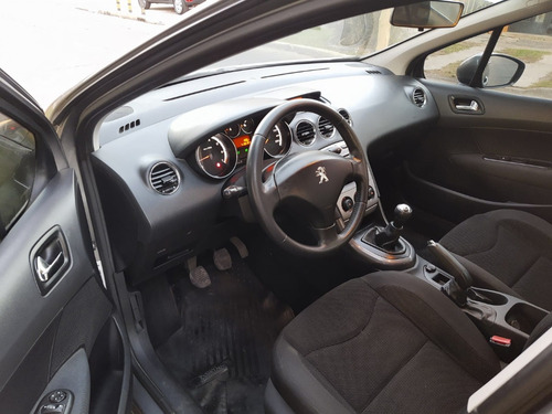 Peugeot 408 2.0 Allure 143cv