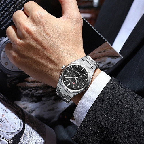 Reloj De Cuarzo Inoxidable Curren 8439 Resistente Al Agua Fondo Plata Negro