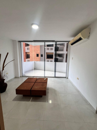 Alquiler De Apartamento En Urb. El Bosque Resd. Monticello Rp