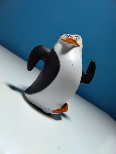 Muñeco Skipper /capitan (pinguinos Madagascar)