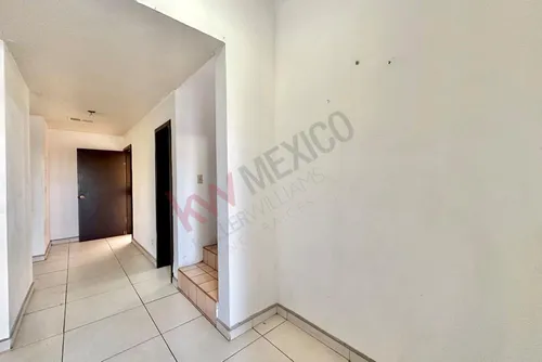 Renta Casa En Excelente Ubicación Jardines Del Lago, $ 14,500.00 Pesos Mensuales