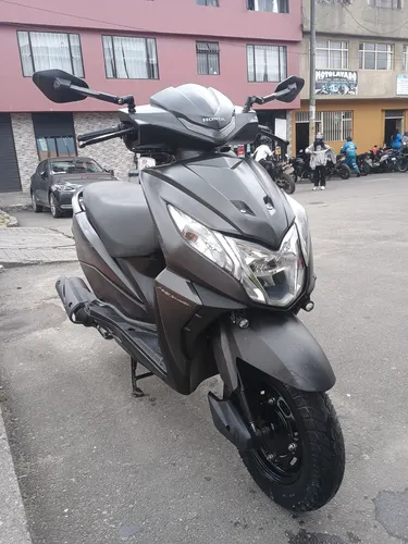 Honda Dio Dlx
