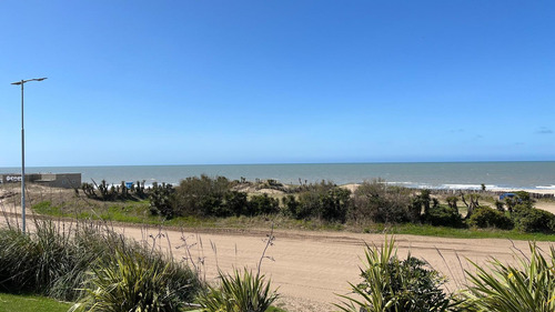 Casa En Venta - 5 Dormitorios 4 Baños - 620mts2 - Pinamar