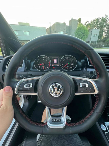 Imagen 19 de 21 de Volkswagen Golf 2016 2.0 Gti Tsi App Connect + Cuero