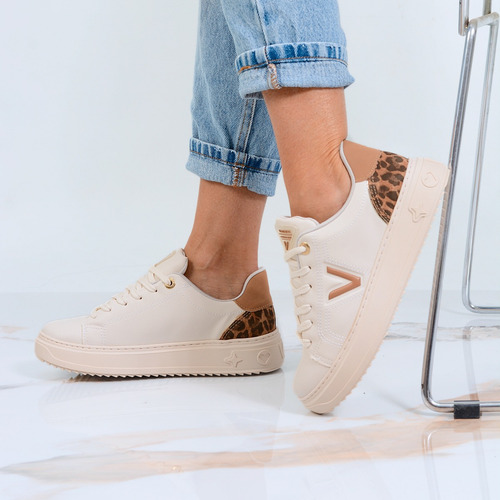 Zapatilla Sneakers Mujer Con Plataforma Via Marte Urbanas.