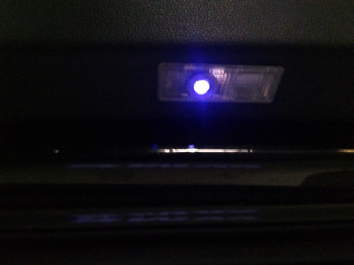 Imagen 3 de 10 de Plafón Led De Puerta Fantasma Bienvenida Para Bmw Logo Bmw