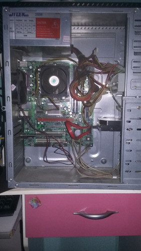 Vendo, Um Computador: Amd Sempron Processor 3000+, 2,0gb Etc