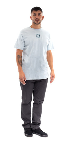 Imagen 6 de 7 de Polera Manga Corta Hombre Hang Loose Keep Surfing Celeste