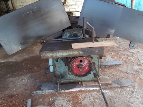 Imagen 4 de 6 de Maquinas De Carpintería Sierra Tronzadora, Sierra Combinada