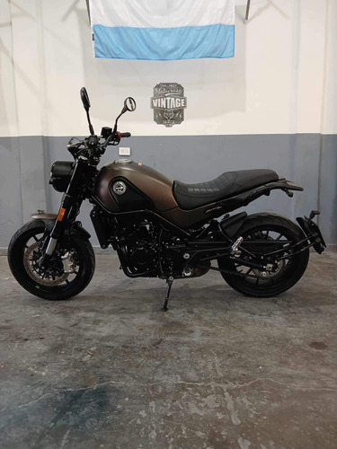 Benelli Leoncino 500