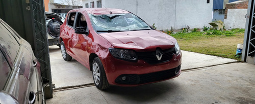 Oportunidad Renault Sandero Chocada En Marcha 