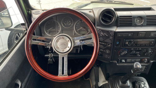 Land Rover Defender 2.4 130 4x4 Turbo