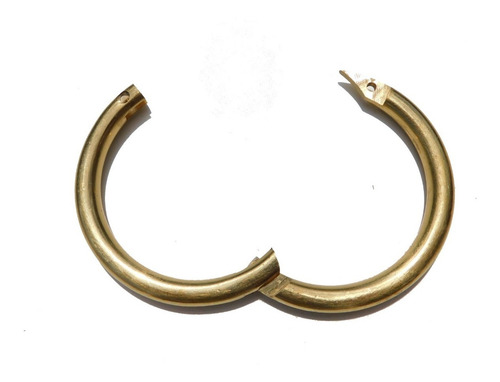 Argolla De Bronce Bovinos Animales En Exposicion Dos Tamaños
