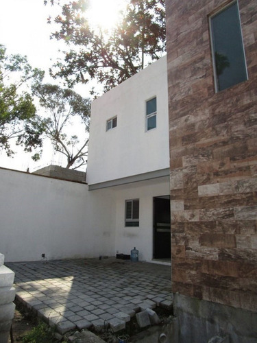 Imagen 3 de 14 de Bonita Casa Nueva En Venta En Col. Miraval, Cuernavaca Mor