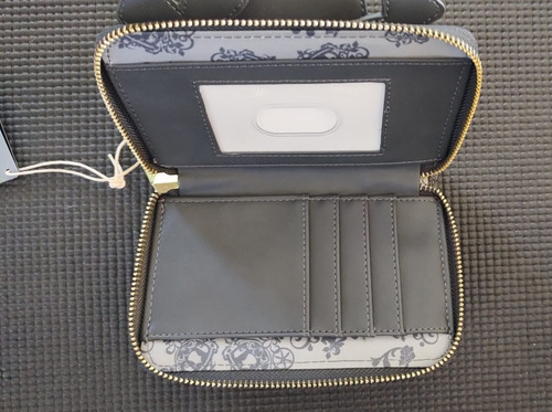 Cartera De Madrastra Y Hermanastras Malvadas Con Escena De V
