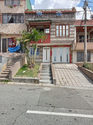Casa Para La Venta En Aranjuez - Medellín
