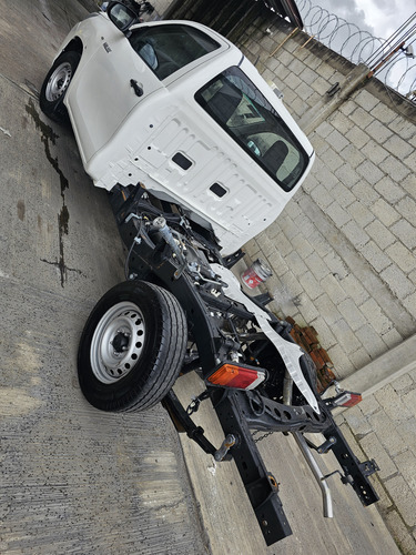 Toyota Hilux 2.7 Chasis Cabina Mt
