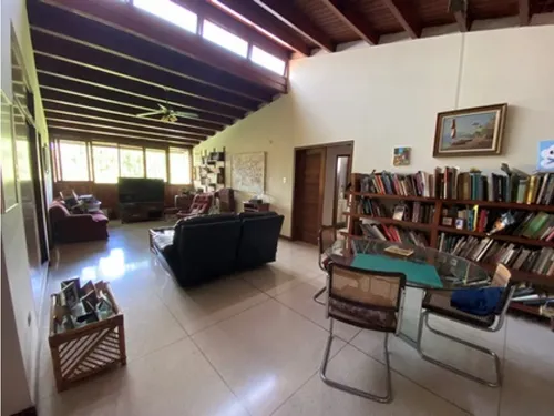 Casa En Lomas Del Mirador