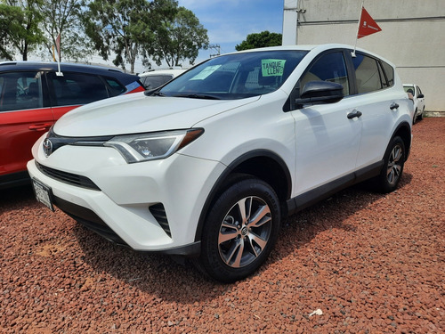 Toyota RAV4 2.5 Le At