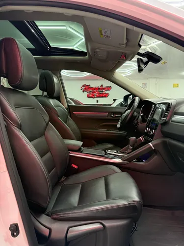 Renault Koleos 2.5 Intens 4X4 Bose