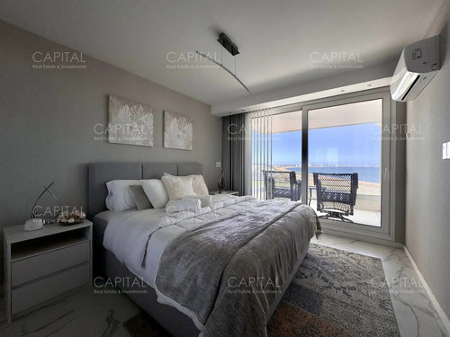 Apartamento En Venta A Estrenar De Tres Dormitorios En Poseidon Laguna, Punta Del Este