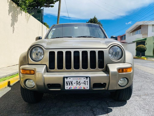 Imagen 7 de 15 de Jeep Liberty 2003 Limited 4x2 At
