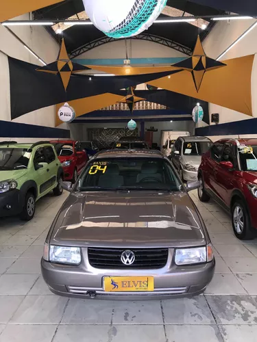  Volkswagen Santana.  4p