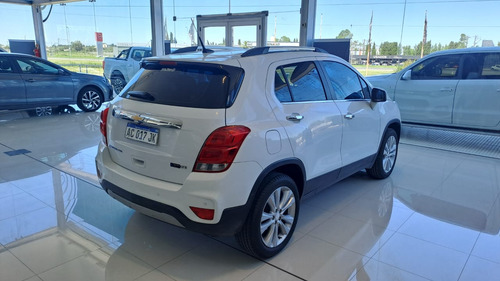 Chevrolet Tracker 1.8 4X4 LTZ PLUS PREMIER AT L17