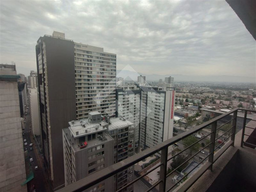 Departamento En Venta De 1 Dorm. Vista Despejada 