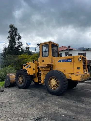 Cargador Frontal Pala 2 Metros Cúbicos, Excelente Estado