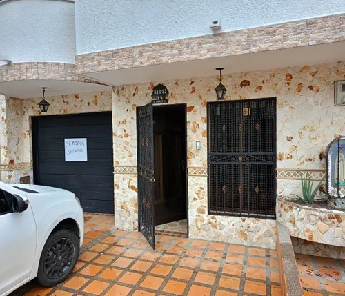 Se Alquila Casa Primer Piso En Simon Bolivar Medellin Ml
