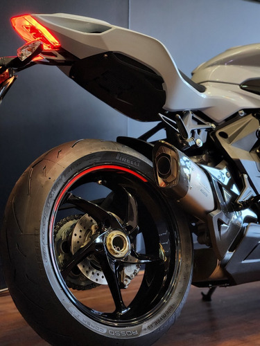 Imagen 9 de 25 de Moto Mv Agusta F3 800 Rr