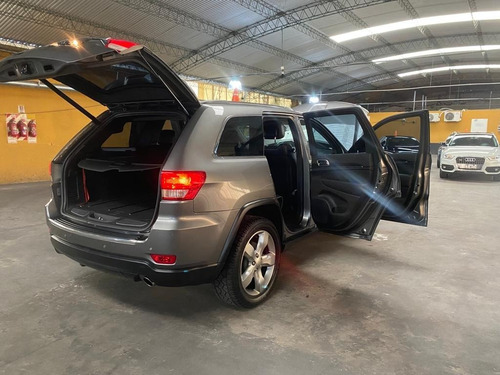 Imagen 6 de 25 de Jeep Gran Cherokee Overland