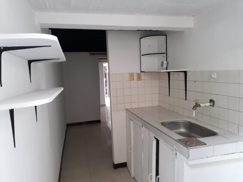 Apartamento En Arriendo En La Sultana (20855).