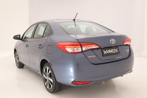 Imagen 4 de 25 de Toyota Yaris 1.5 Xls Pack Cvt Sedan 4p 0km 2023