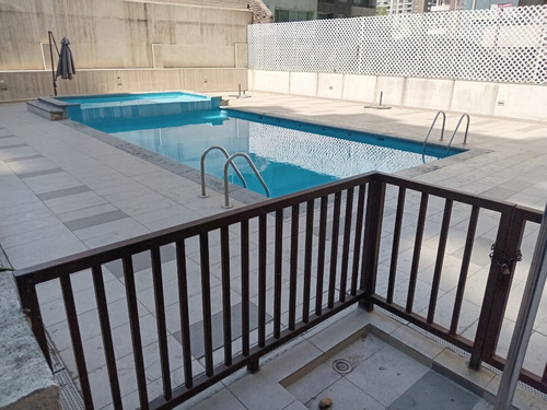 Departamento Estilo Mariposa En Venta, Angamos 339, Santiago
