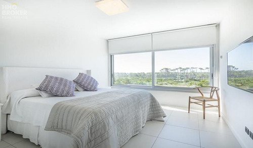Imagen 15 de 19 de Departamento En Venta. 4 Dormitorios. Playa Brava. Primera Linea. Tiburon Terrazas Oceano. - Punta Del Este Brava