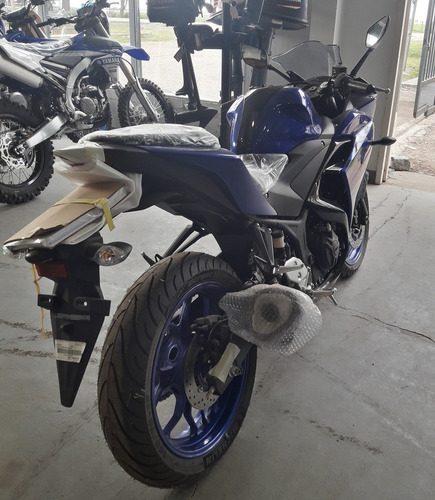 Imagen 5 de 5 de Yamaha Yzf-r3 ¡concesionario Oficial, En Stock! 0km 2018